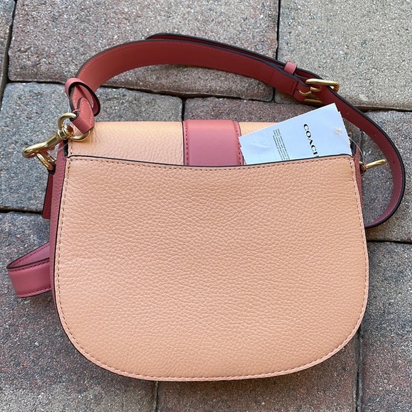 Coach Georgie Saddle Bag In Colorblock
Gold/Faded Blush/Taffy - Picture 5 of 16